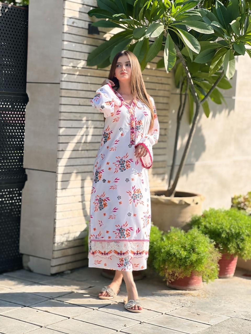 SASHA Embroided 2 pc