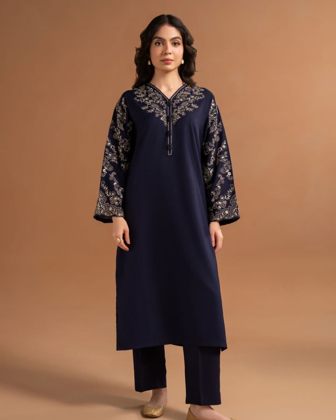 BERRY EMBROIDED 2 PC