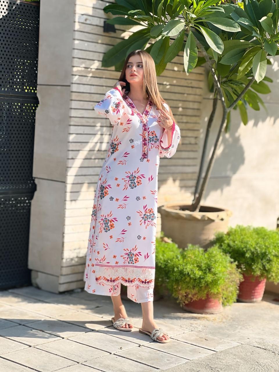 SASHA Embroided 2 pc